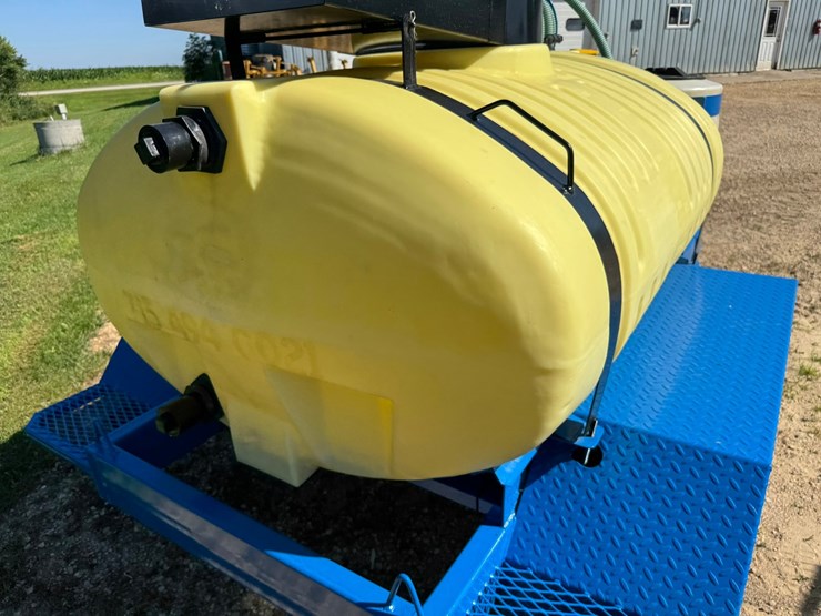 #1890-•-300-gal-towable-hydro-seeder-image-25