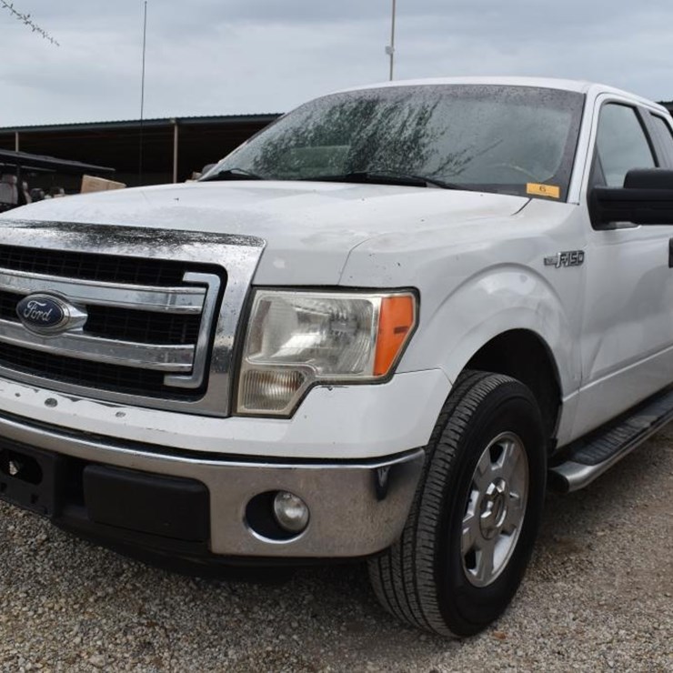 2014 FORD F150