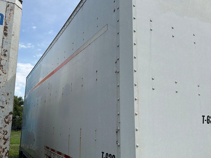 wabash-28ft-semi-van/spray-trailer-image-18