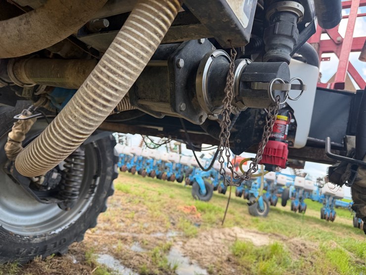 2005-case-ih-spx3200-image-36