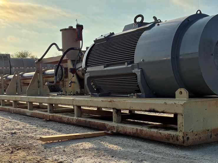 baker-h-pump-on-skid-with-electrospeed-powersource-image-1