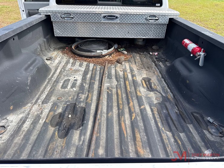 2015-ford-f250-xlt-image-14
