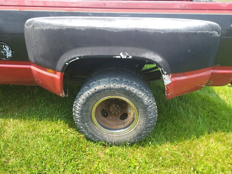 1989-chevy-3500-2-wheel-drive-single-cab-dually-truck-image-21