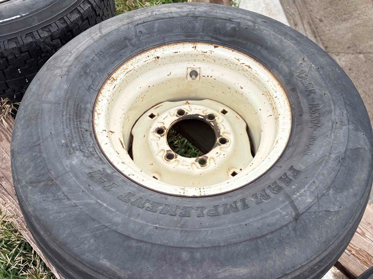 3---12.5-15-rims-&-tires-image-8