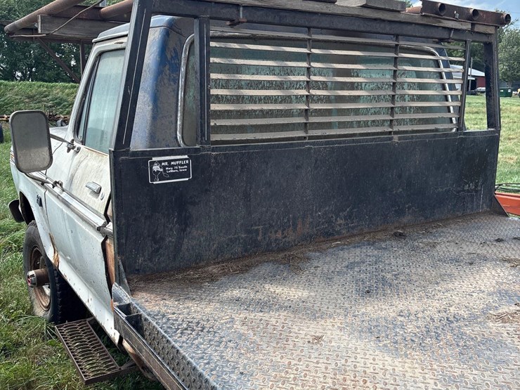 1976-ford-f250-image-7