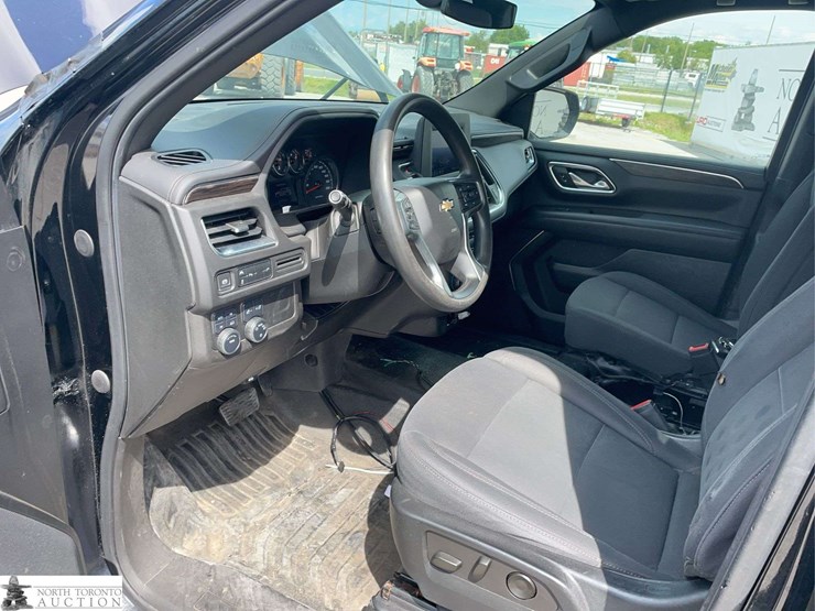 2021-chevrolet-tahoe-image-11