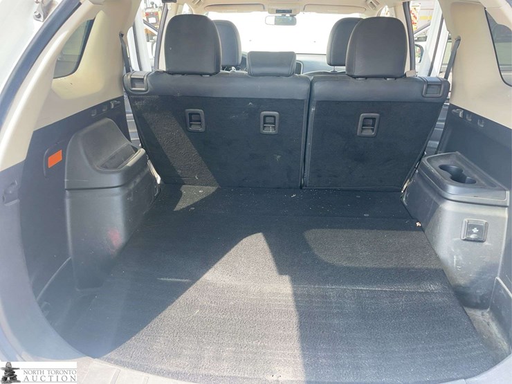 2022-mitsubishi-outlander-image-17