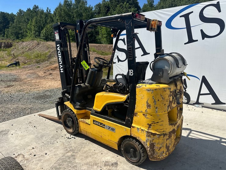 hyundai-25lc-7m-image-2
