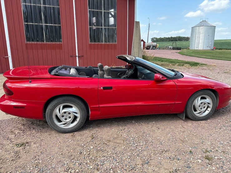 1995-pontiac-firebird-convertible-soft-top-image-44