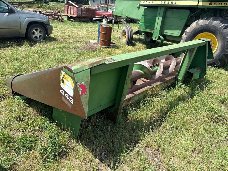 john-deere-443-image-3