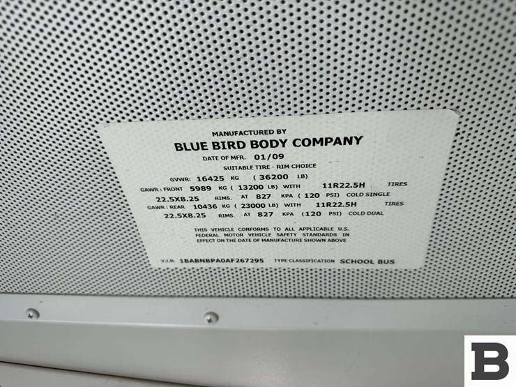 2010-bluebird-all-american-image-39