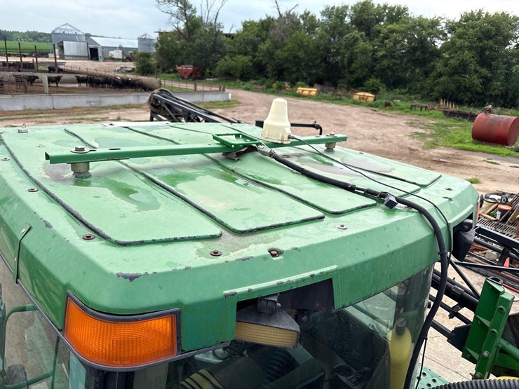 1998-john-deere-4700-image-43