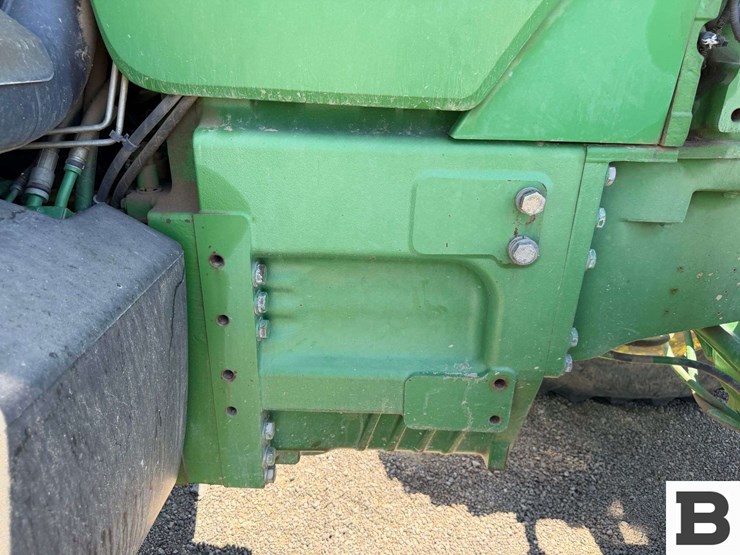 2007-john-deere-8330-image-37