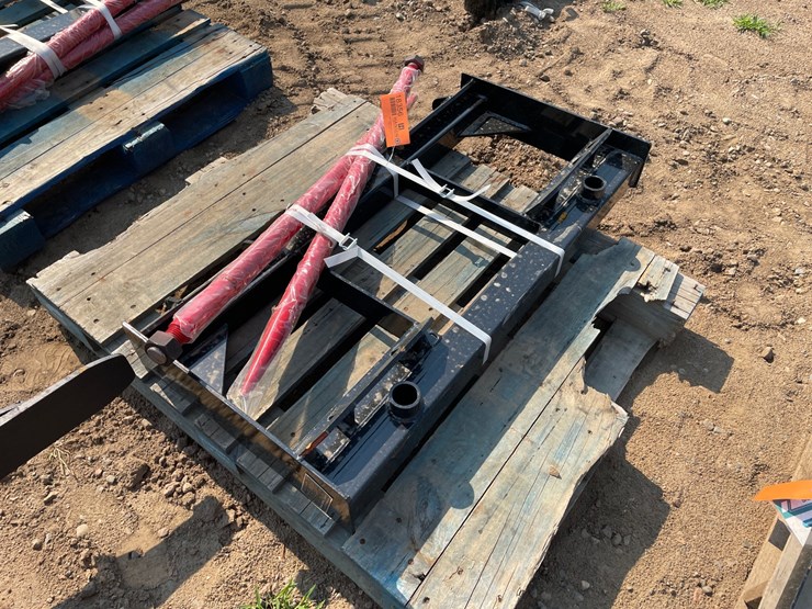#18356-•-2026-giyi-skid-steer-bale-fork-(princeton,-mn)-image-4