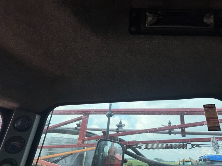 2005-case-ih-spx3200-image-100