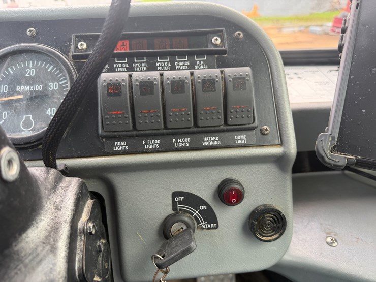 2005-case-ih-spx3200-image-95