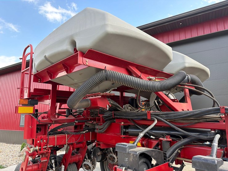 2012-case-ih-1250-image-45