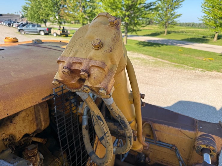caterpillar-d8h-image-47