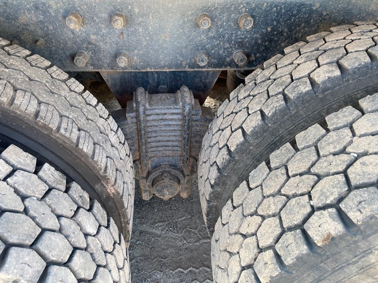 2007-mack-cl700-image-27