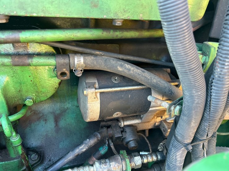 john-deere-8450-image-33