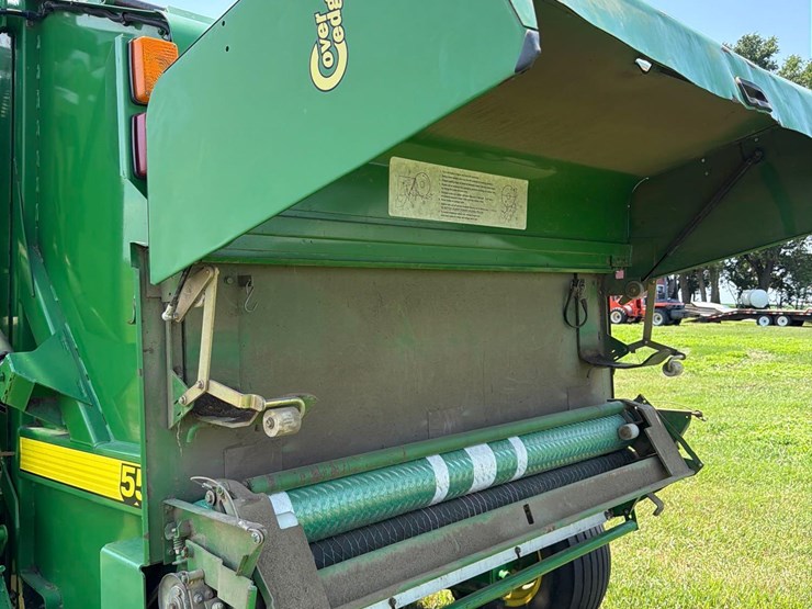 john-deere-557-image-41