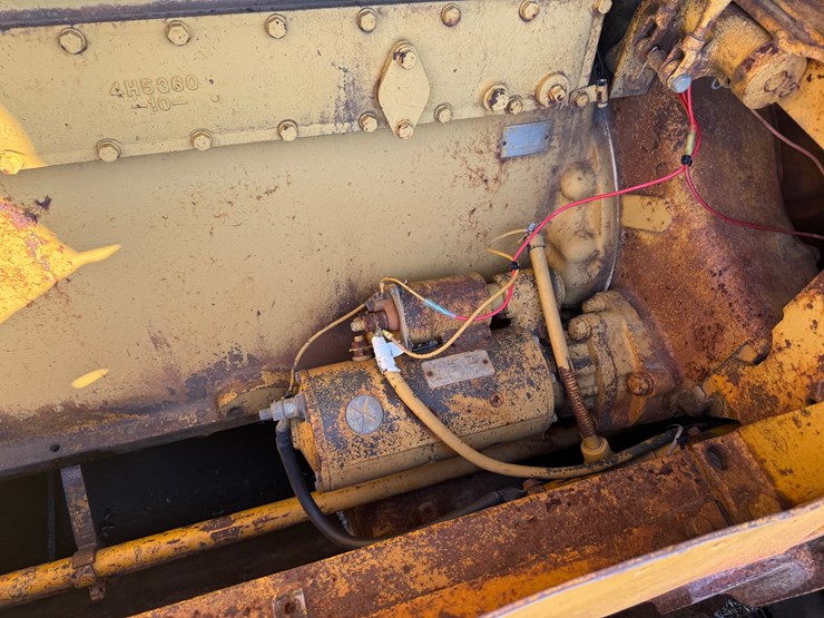 caterpillar-d8h-image-25