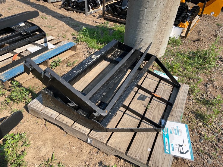 #18365-•-unused-2026-mower-king-skid-steer-forks-(princeton,-mn)-image-1