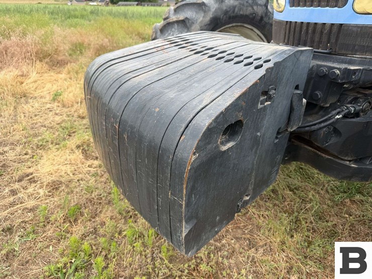 2007-new-holland-tg305-image-11