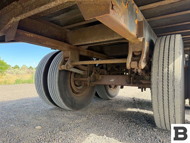 1973-trailmobile-flatbed-image-14