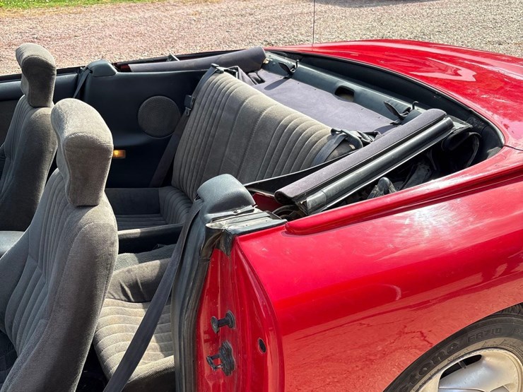 1995-pontiac-firebird-convertible-soft-top-image-37
