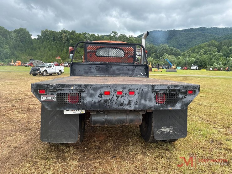 1963-b-model-mack-truck-image-6