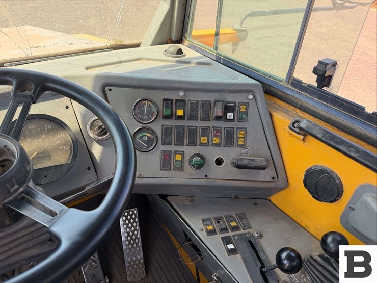 volvo-a40-image-37