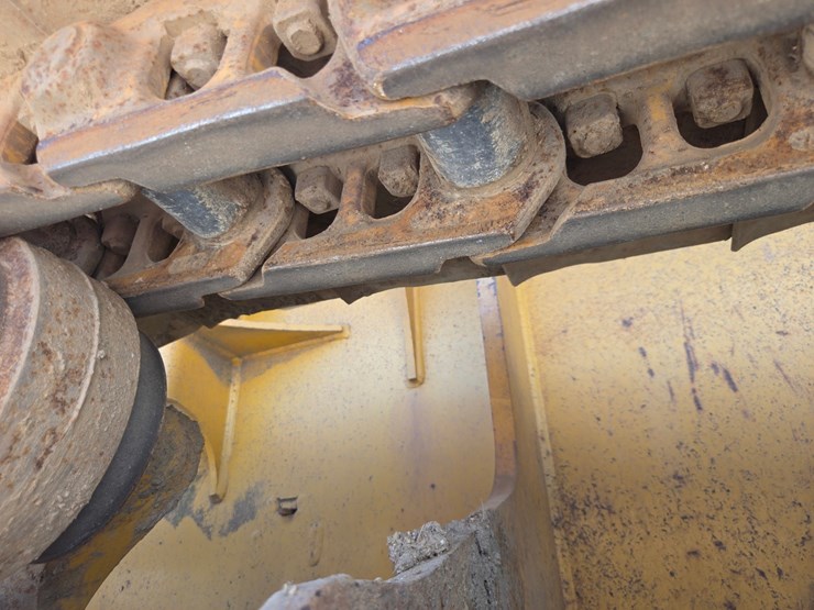 deere-650h-lt-image-54