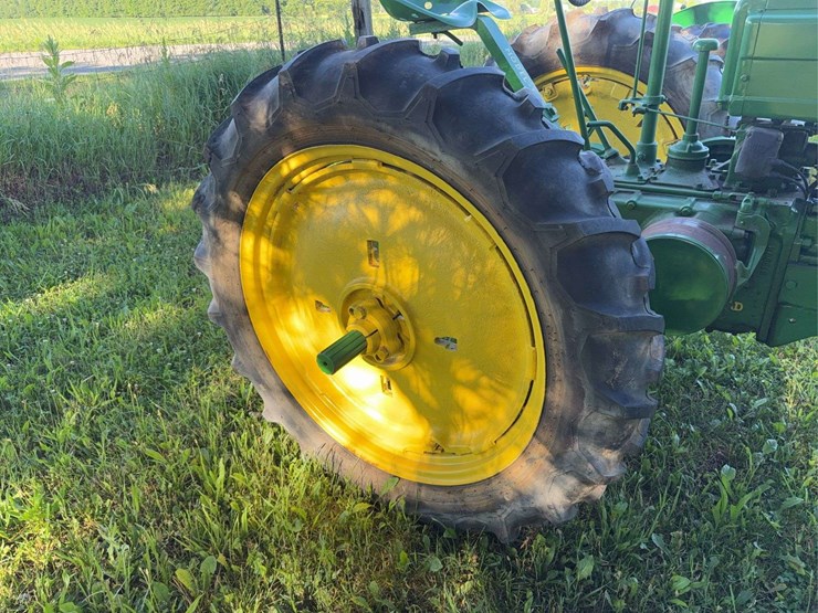 john-deere-model-b-image-4
