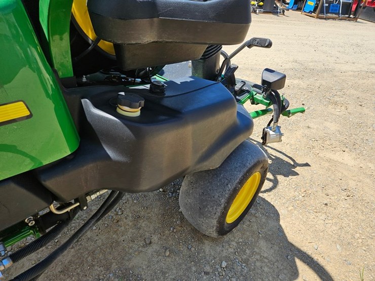 john-deere-2500b-image-17