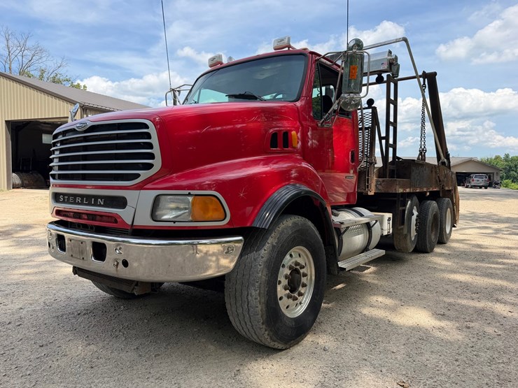 #1510-•-sterling-quad-axle-rolloff-truck-image-1
