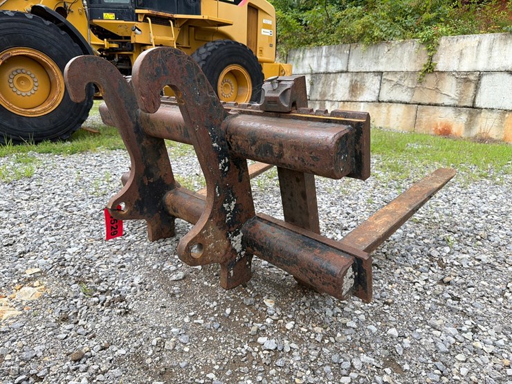 caterpillar-930h-image-3