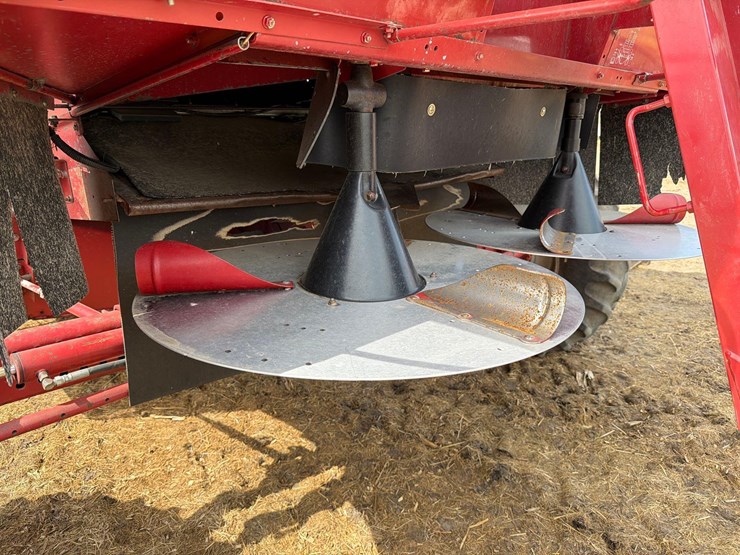 case-ih-2388-image-7