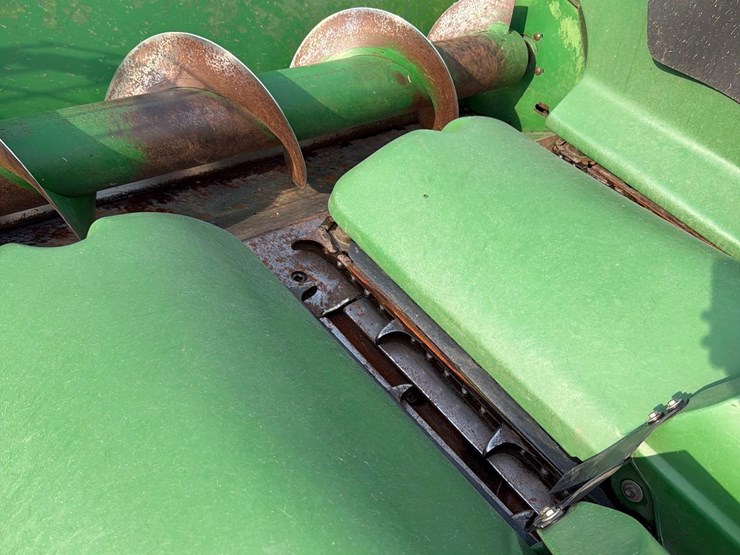 john-deere-8row30-corn-head-image-20