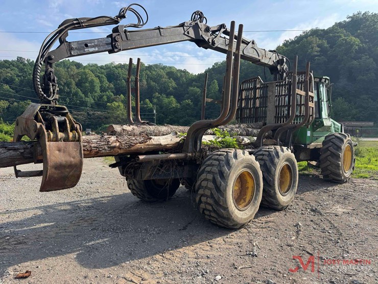 2005-deere-1110d-image-3