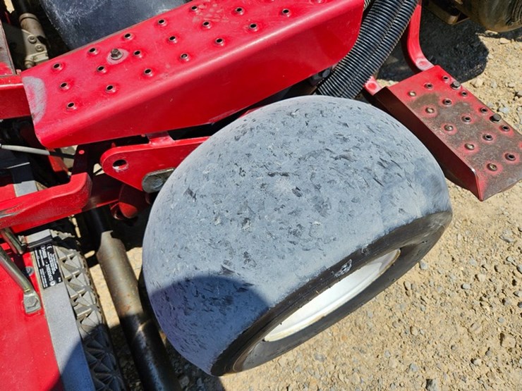 2016-toro-greensmaster-3150-image-14