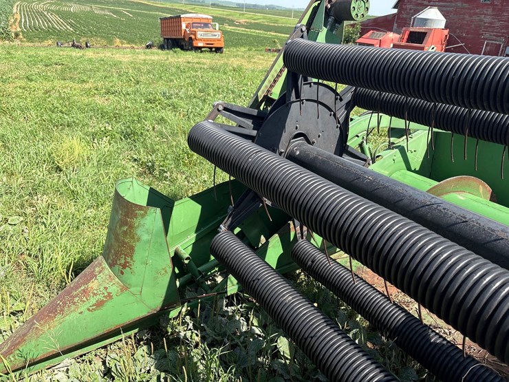 john-deere-215-image-7