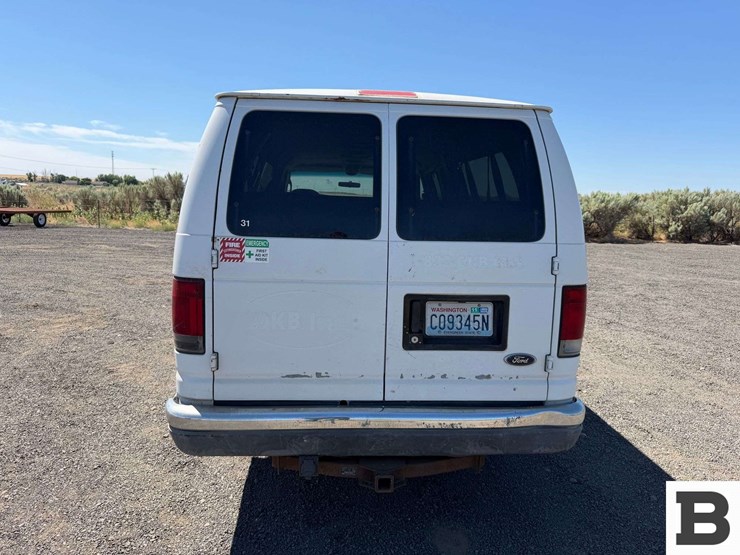 2003-ford-econoline-350-image-4