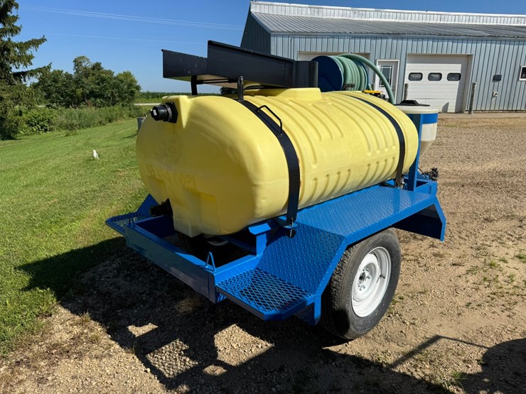 #1890-•-300-gal-towable-hydro-seeder-image-5