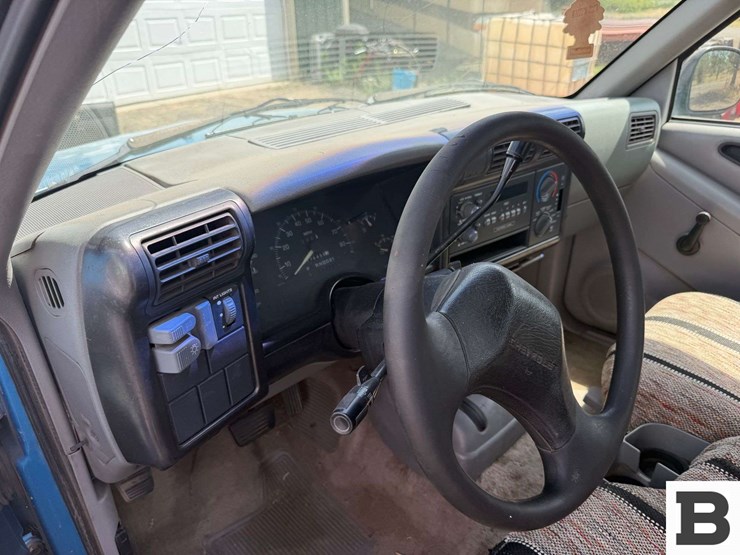 1994-chevrolet-s10-image-12