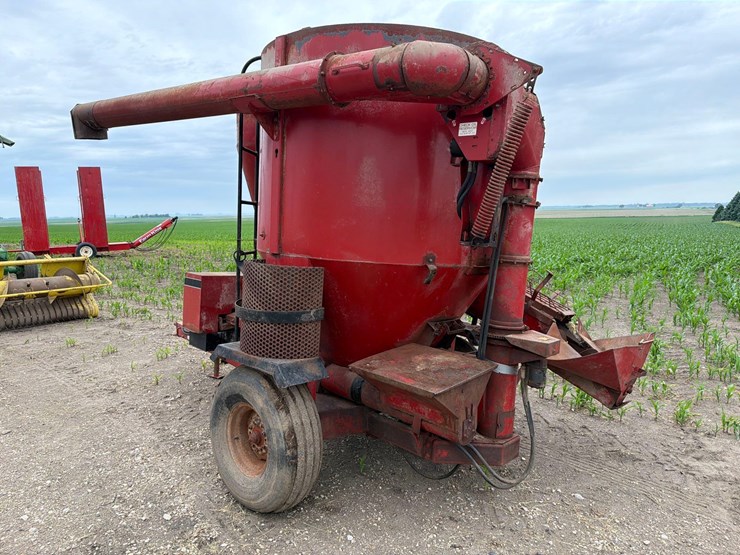 case-ih-1250-image-4