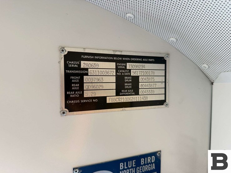 2011-blue-bird-bb-conventional-school-bus-image-32