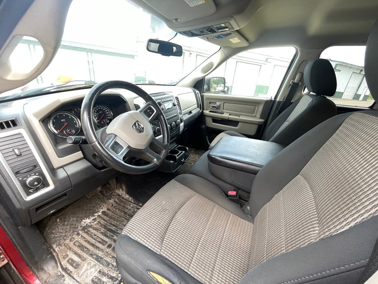 2011-dodge-1500-image-45