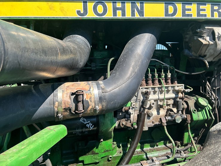 john-deere-8450-image-25