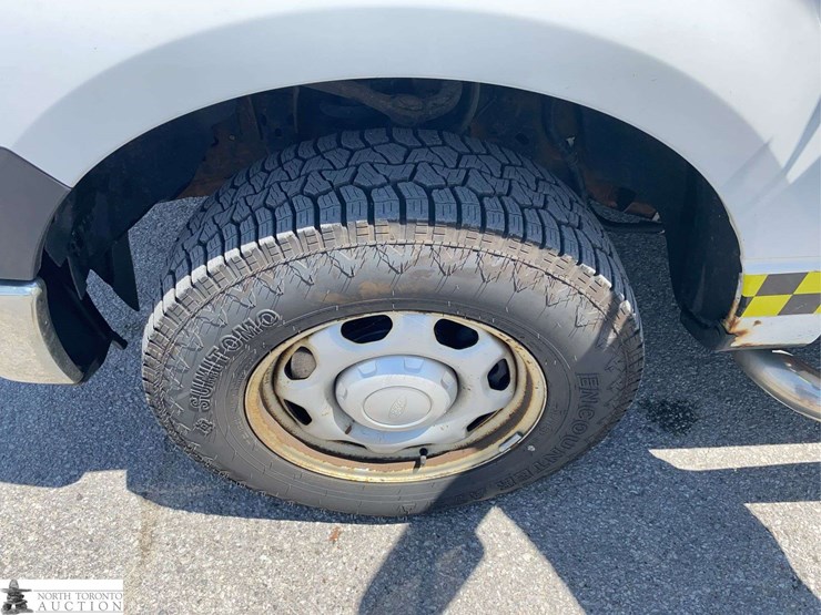 2014-ford-f150-image-21